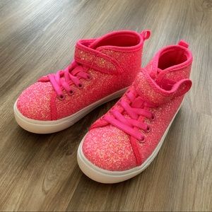 Little Girl’s Pink Glitter Sneakers